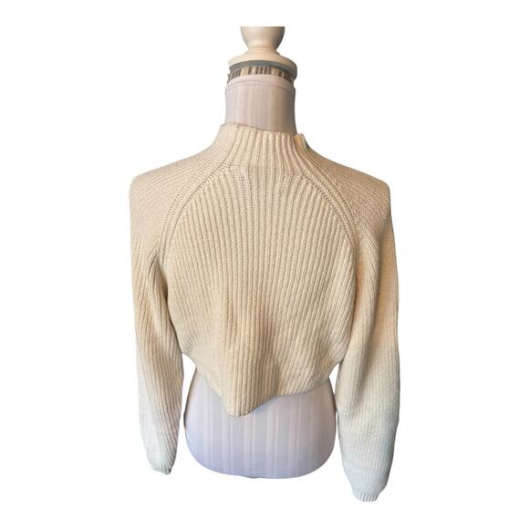 Hollister Cream Turtleneck Cropped Size S - Picture 2 of 4